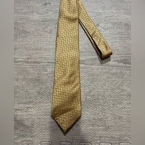 Material London Tie